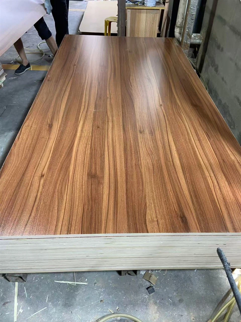 High Quality 11 Layers 18mm Melamine Marine Plywood price