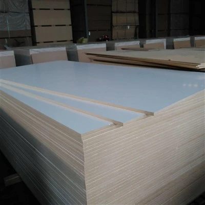 Bwrdd MDF gwydn 18mm gradd uchel